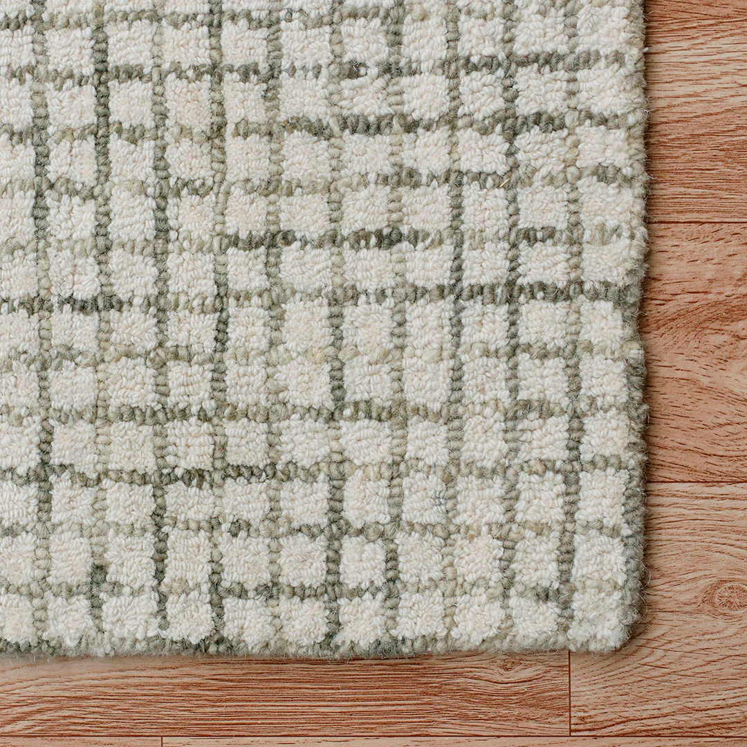 Criss Cross Silver Rug - Image 3