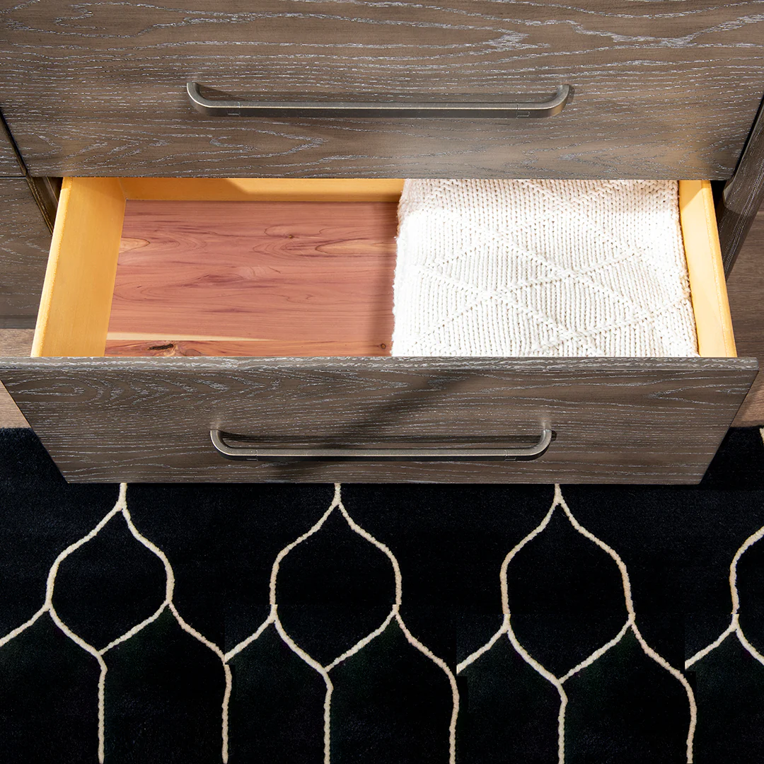 Outlook Dresser - Image 5
